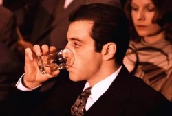 免费教父2电影在线观看,续写黑帮传奇